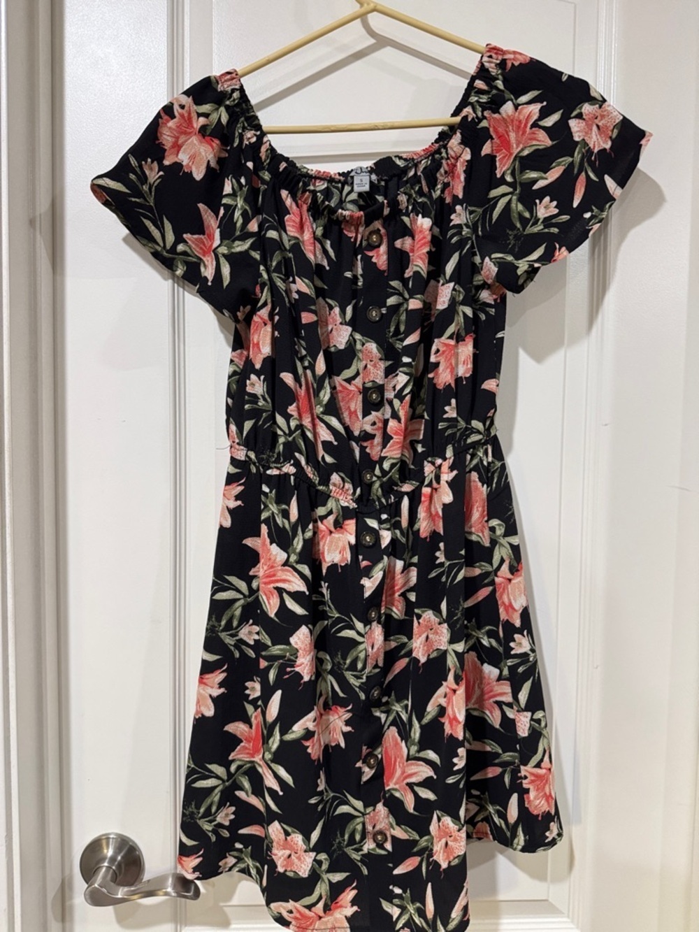 Women’s Black One-Shoulder Floral Dress with Pink Lily Print / AA47